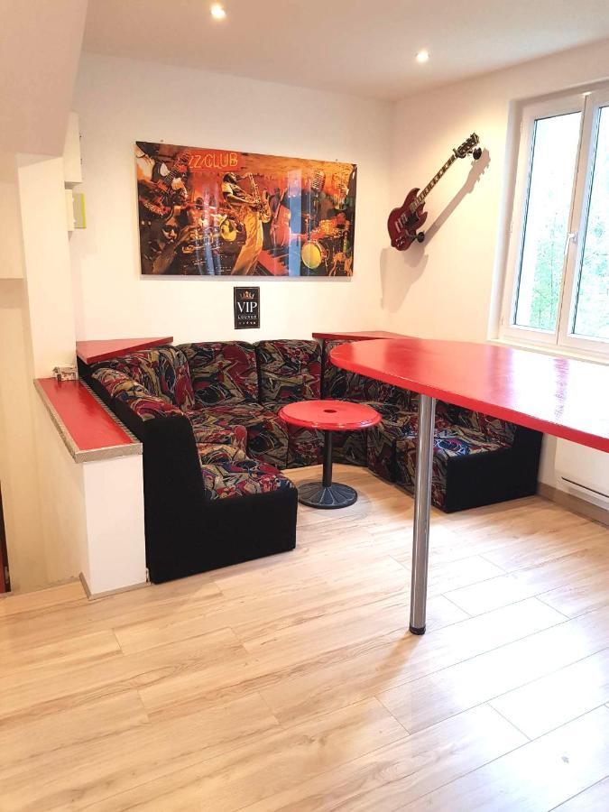 05 - Tres Joli 3 Pieces Neuf 2 Chambres, Logement Tout Equipe Pour 1 A 4 Personnes Maximum, Vue Sur Jardin Avec Parking Privatif, Grand Fourgon Possible, Tout Le Linge De Maison Est Fourni Аннессе-е-Больє Екстер'єр фото